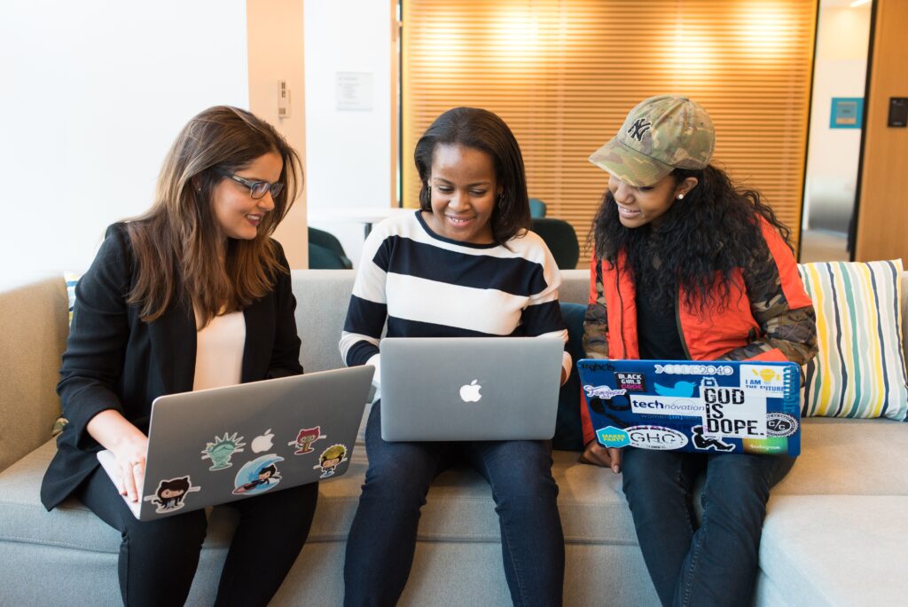 three woman in front of laptop computer 1181233 1